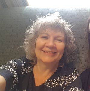 Meet your Posher, Debra